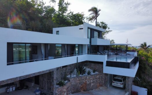Impresionante villa moderna con vistas impresionantes en el centro de Las Terrenas