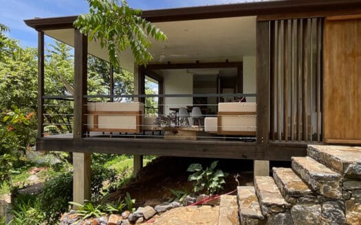 Villas en la ladera rodeadas de tranquilidad y naturaleza