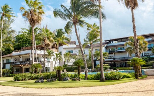 Penthouse de lujo frente a la playa en una comunidad exclusiva