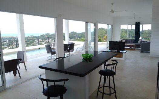 Magnífica villa con vista al mar