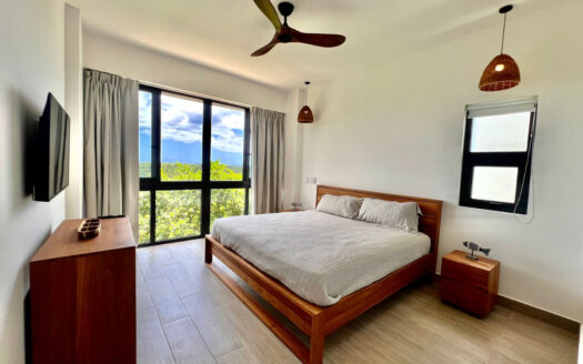 Condominio de 2 Habitaciones con Vistas Panorámicas al Océano en Playa Bonita