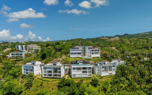 Condominio de 2 Habitaciones con Vistas Panorámicas al Océano en Playa Bonita