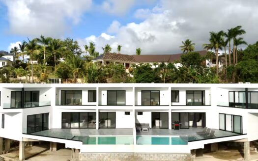 Villa de 4 habitaciones con vista al mar y cancha de tenis privada